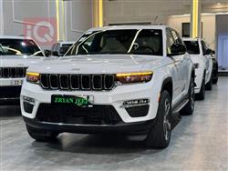 جیپ گراند شیرۆکی